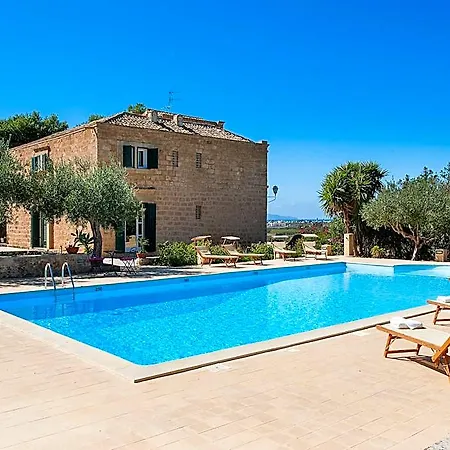 Hotel In Paceco With Pool And Countryside Views Trapani